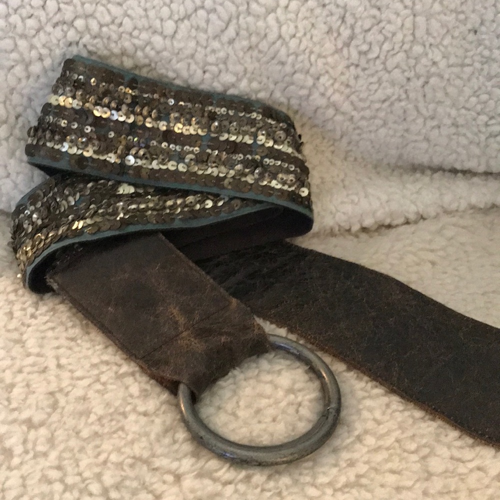 Embellished belt